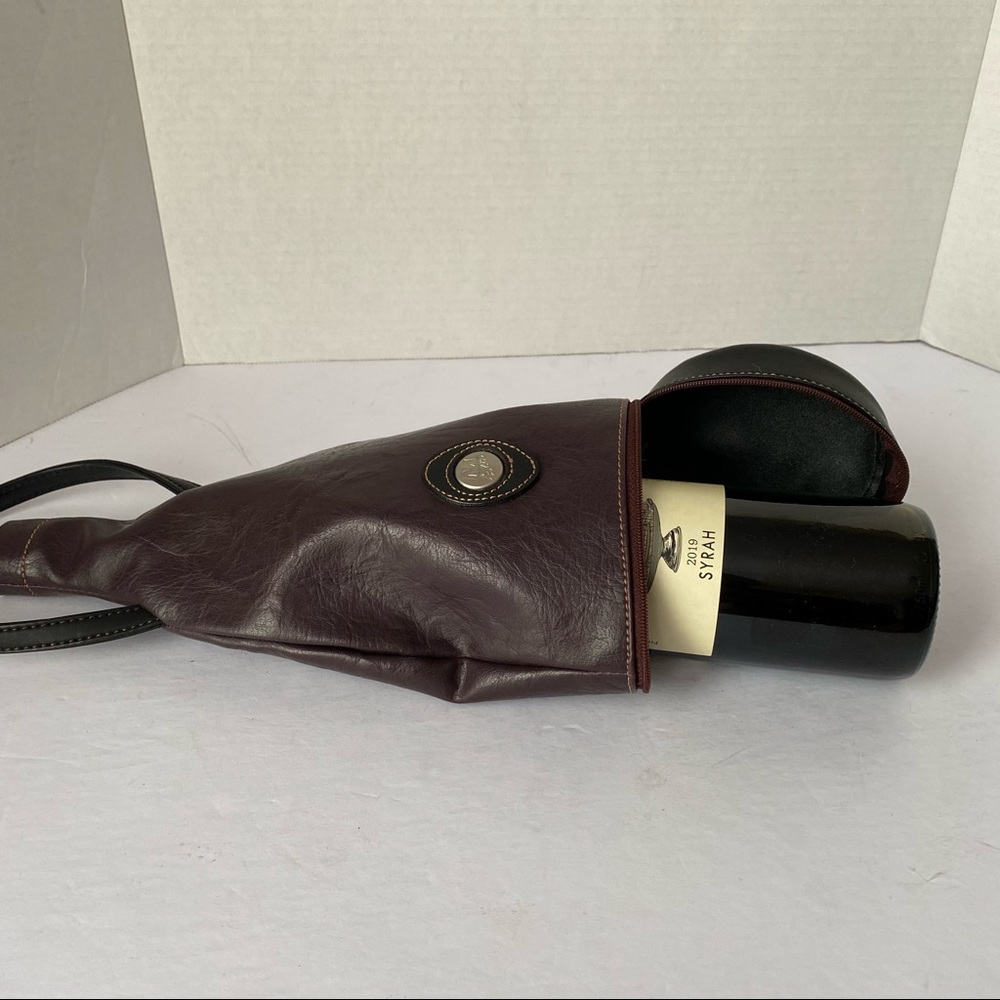Elegant Leather Wine Holder - Burgundy and Black - Picture 3 of 5